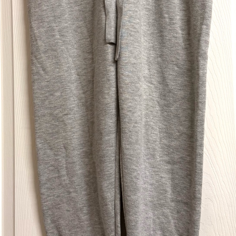 Splendid Heather Gray Knitwear